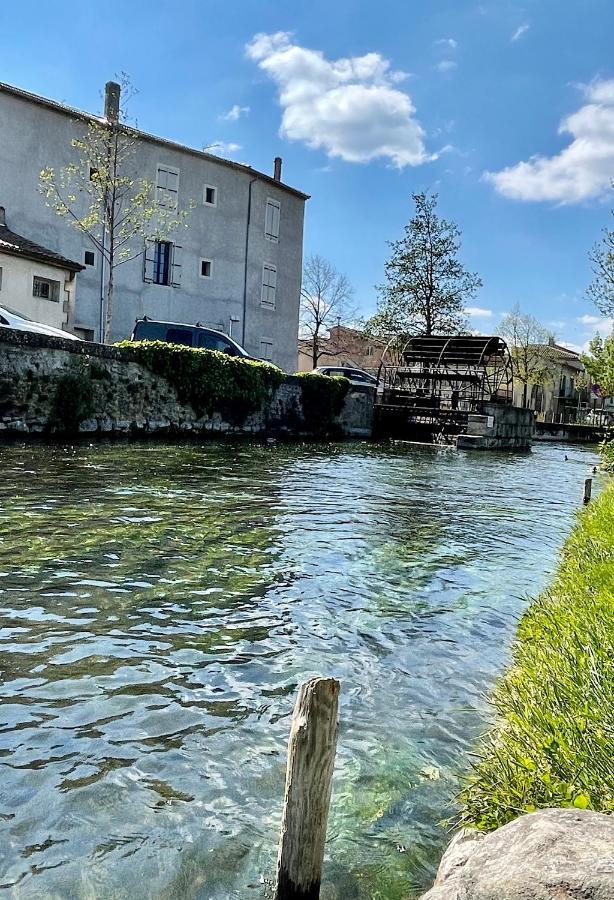 リル・シュル・ラ・ソルギュQuai Du Felibreアパートメント エクステリア 写真